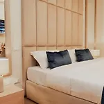 Guest house Cesare Ai Cavalieri 4*