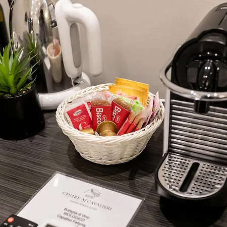 Cesare Ai Cavalieri بيت ضيافة روما