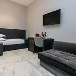 Cesare Ai Cavalieri 4* Рим