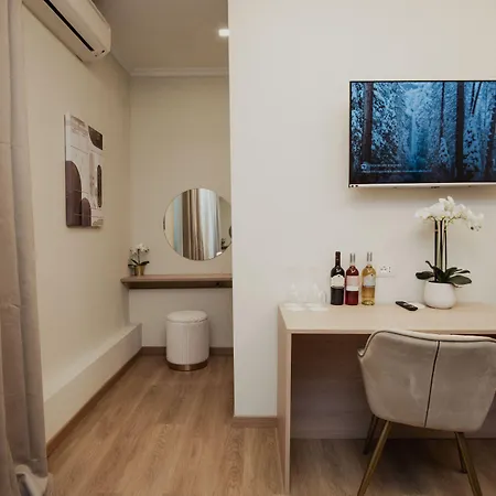 Cesare Ai Cavalieri Guest house