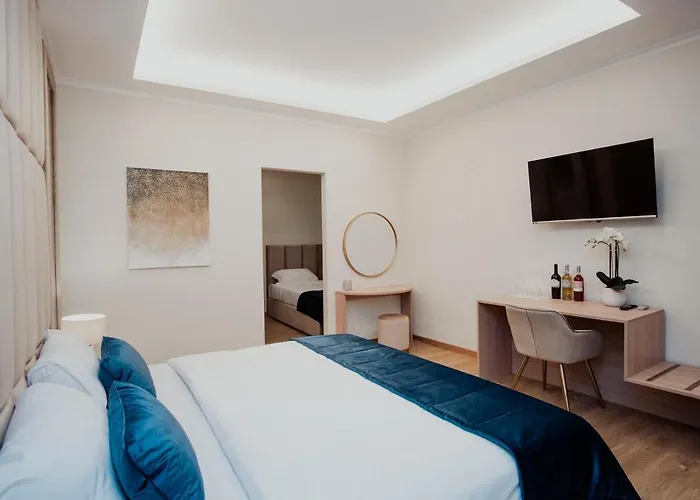 切萨雷卡瓦列里套房旅馆 招待所 4*