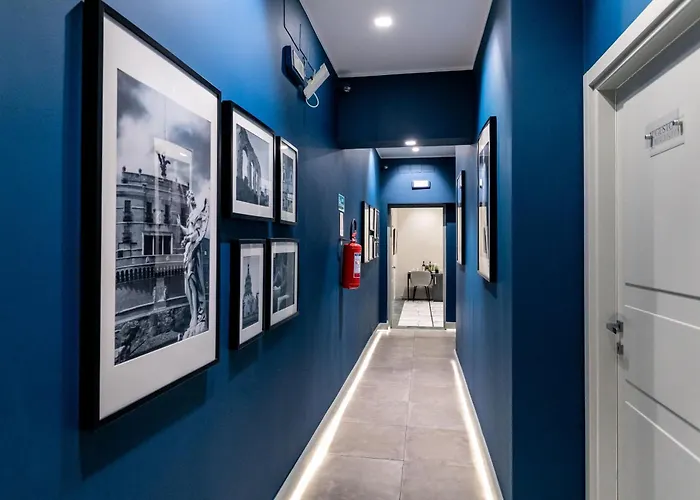 切萨雷卡瓦列里套房旅馆 4* 罗马