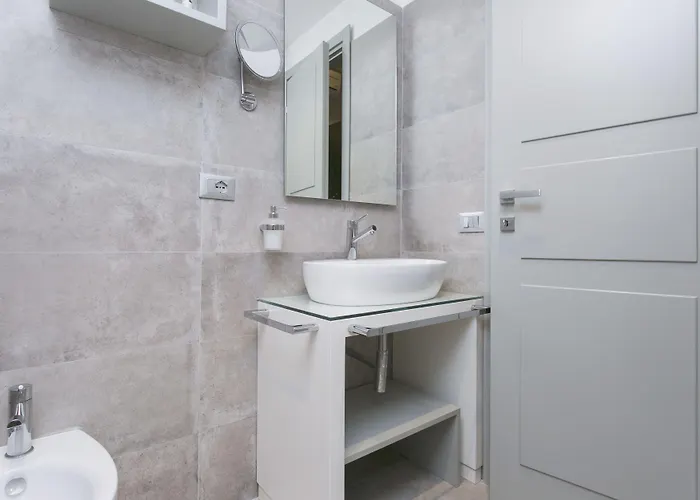 切萨雷卡瓦列里套房旅馆 罗马