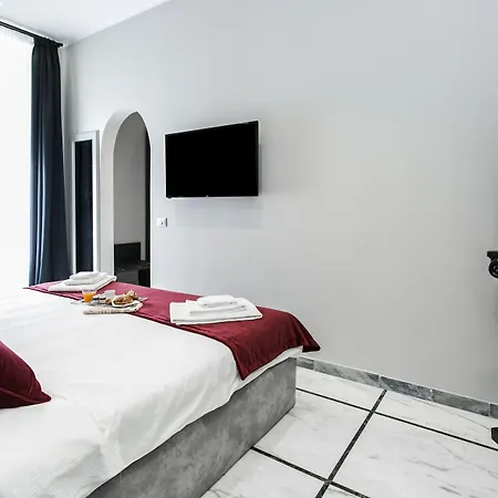 Cesare Ai Cavalieri 4* Řím