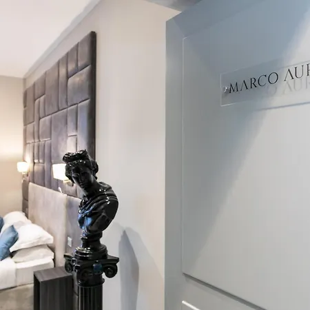 ゲストハウス Cesare Ai Cavalieri ローマ